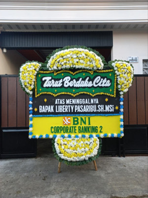 Papan Bunga Duka di Sungai Dama